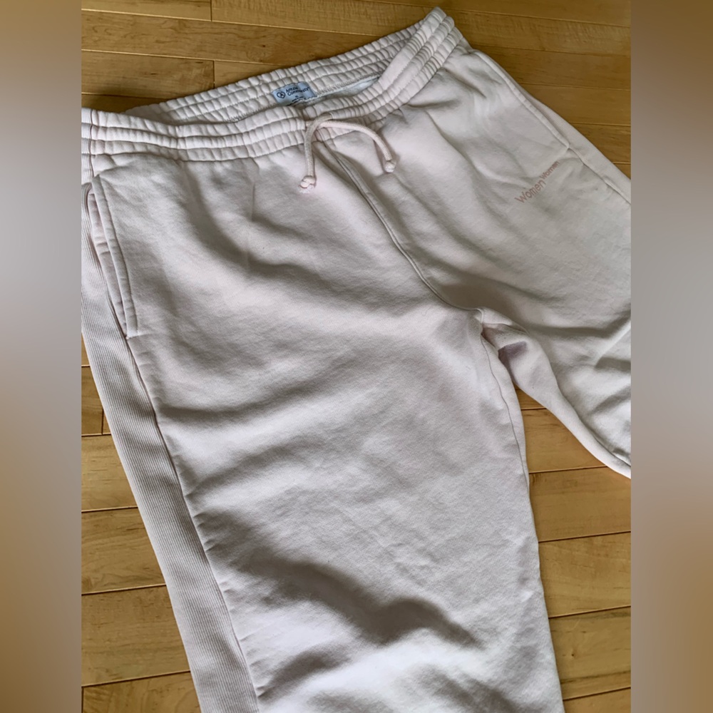XL Aritzia Sweatpants